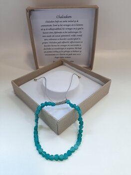 Natuurstenen hartjes armband met Chalcedoon