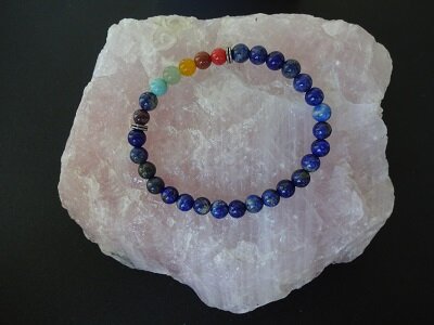 Dames armband Lapis Lazuli met 7 Chakra stenen