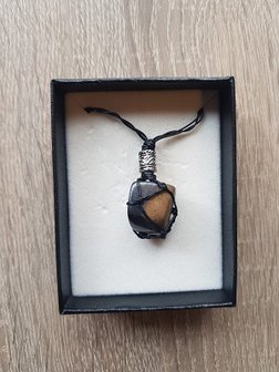 Damesketting van natuursteen Tijgeroog