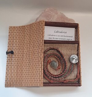 Labradoriet, wikkelarmband van natuursteen
