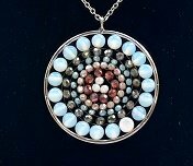 Mandala natuurstenen ketting Opaliet