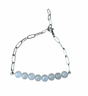 Zilverkleurige schakel armband met witte Jade natuursteen
