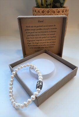 Dames armband van natuursteen Parel