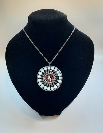 Mandala natuurstenen ketting Opaliet