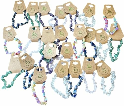 Display met variatie dames split armbanden van natuursteen