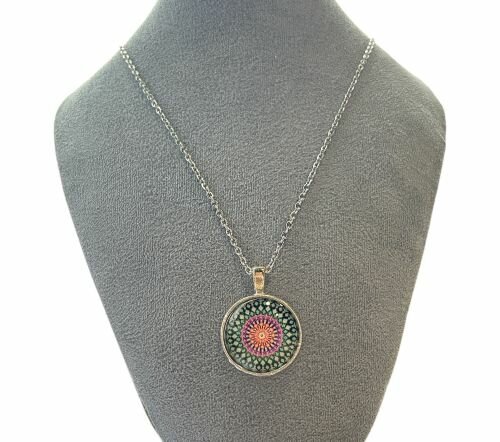 Ketting met een mandala hanger