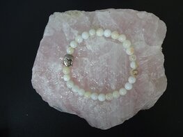 Dames armband Parelmoer met boeddhakraal Dames armband Parelmoer met boeddhakraal