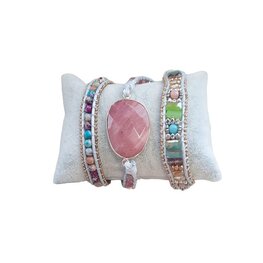 Wikkelarmband met Aardbeienkwarts en Konings Turquoise