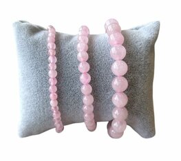 Dames armbanden van Rozenkwarts in 3 verschillende varianten Dames armbanden van Rozenkwarts in 3 verschillende varianten